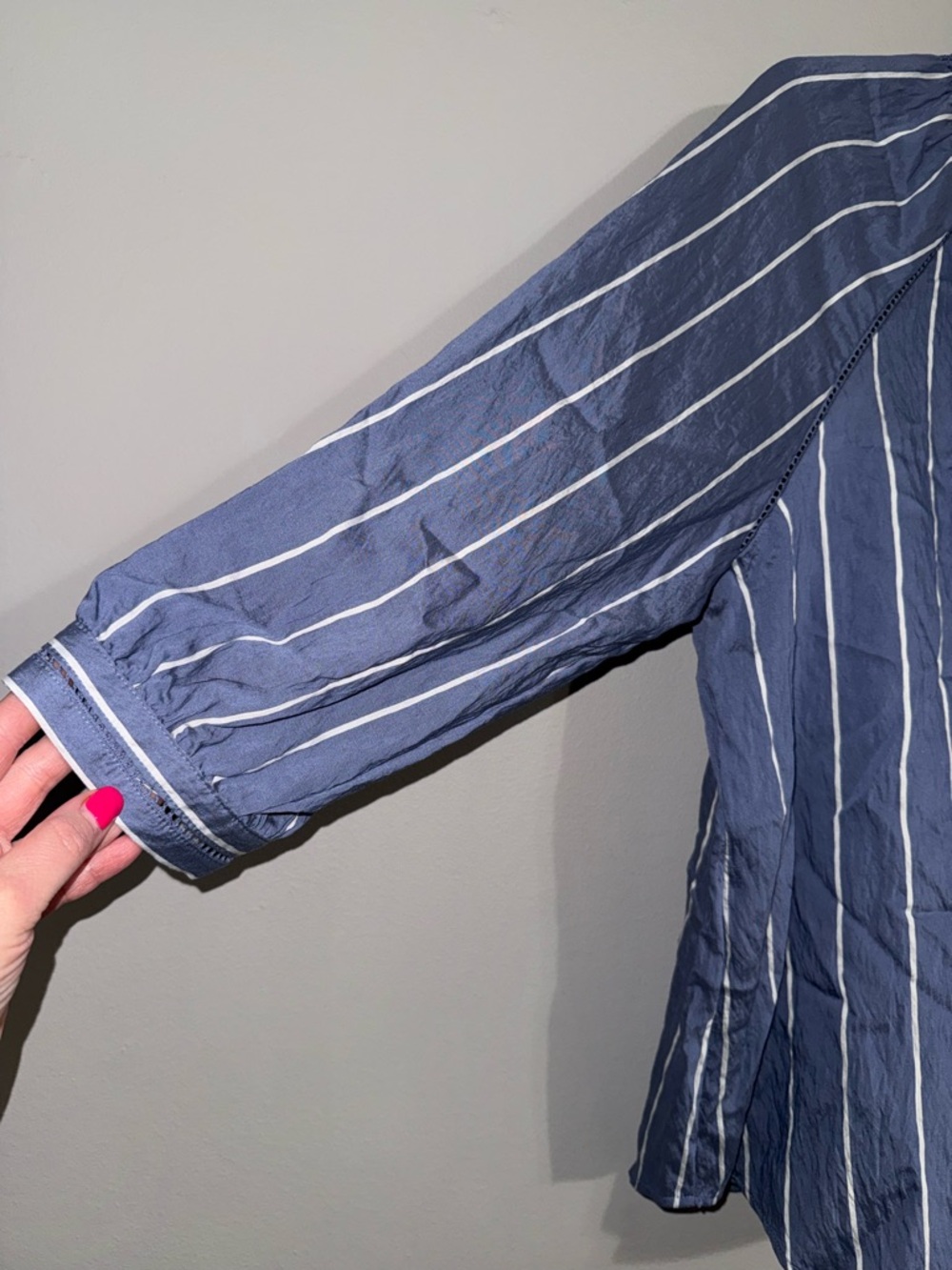 Terra & Sky Blue and White Striped 3/4 Sleeve Button-Front Blouse 1X BNWT - Picture 3 of 7